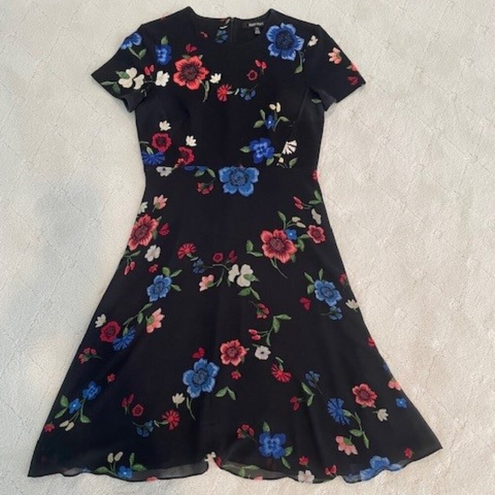 Ellen Tracy Navy Blue & Pink Sheer Floral Overlay Short Sleeve Dress – Sz 6